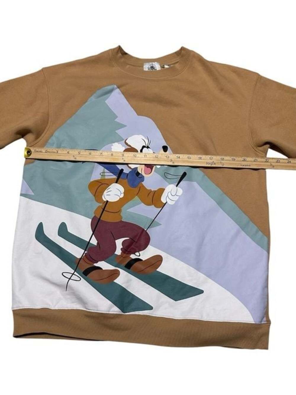 Disney Parks Goofy Holiday
Homestead Skiing Winter Pullover
Sweatshirt Large - Picture 2 of 5